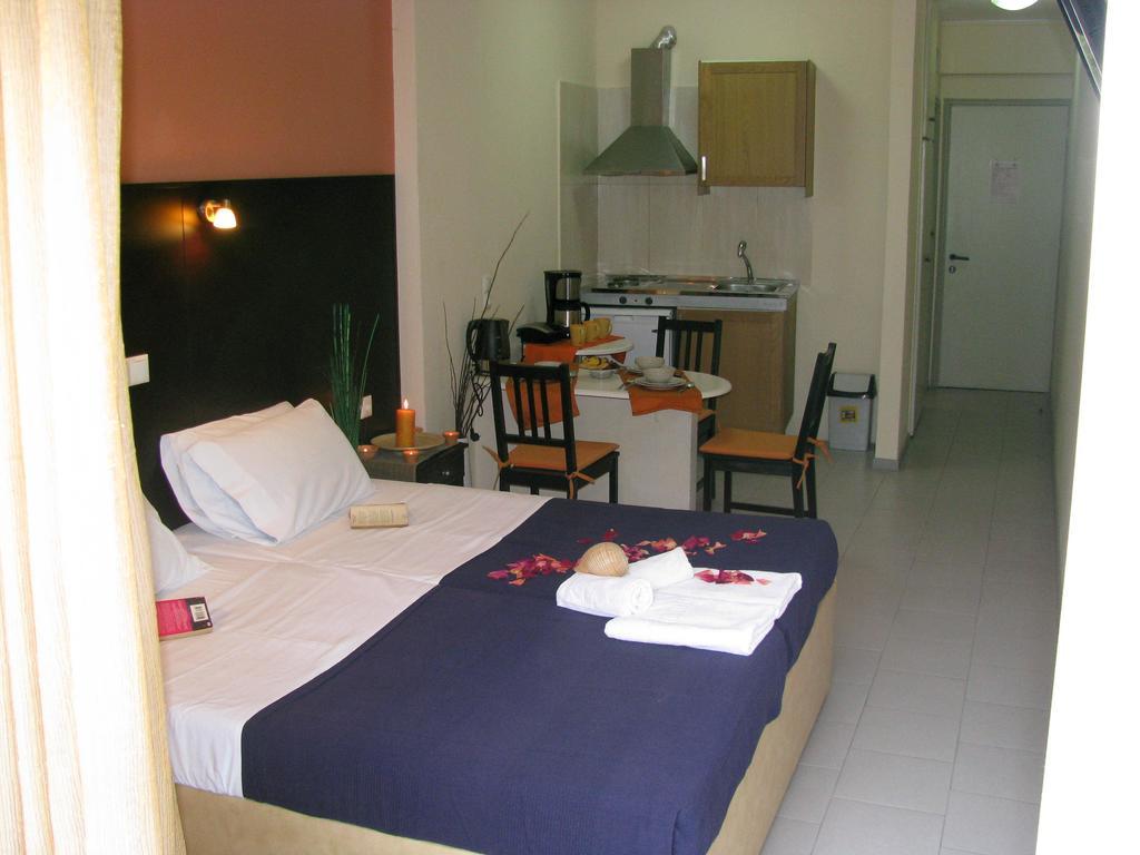 Villa Kokkinos Potós Rom bilde